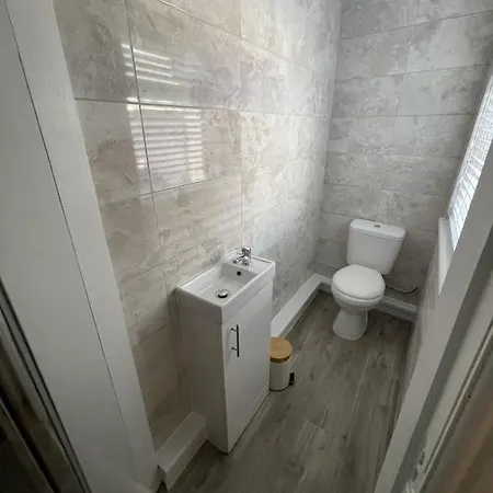 Quirky Cottage In The Centre Of Penrith With A Hot Tub Exterior photo